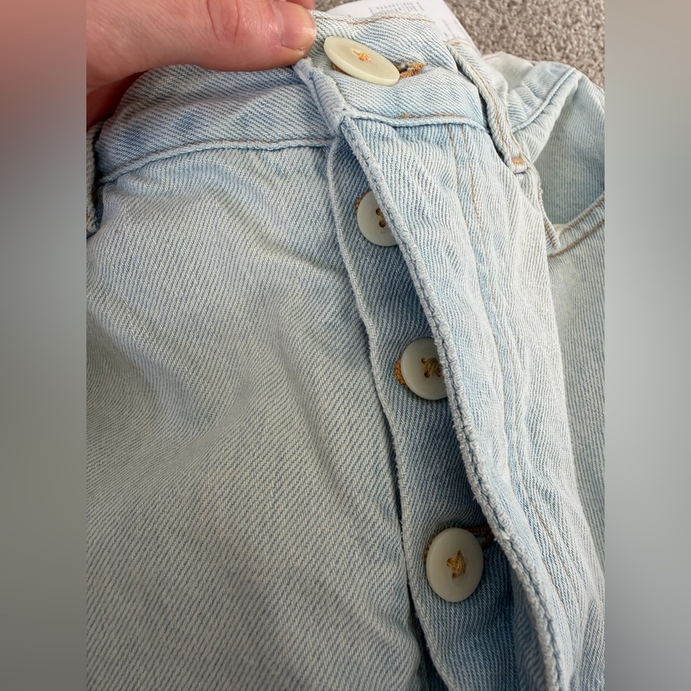 Jesse Kamm Light Wash Jeans - Picture 7 of 15